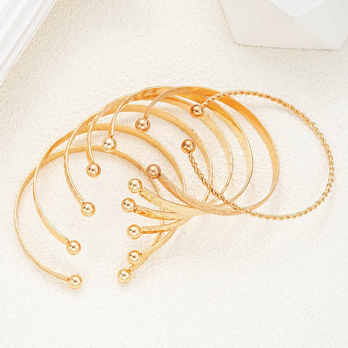 7 Pcs/Set Punk Gold Color Bracelets for Women Streetwear Goth Heart Prints Metal Design Open Bangle Fashion Jewelry Gifts
